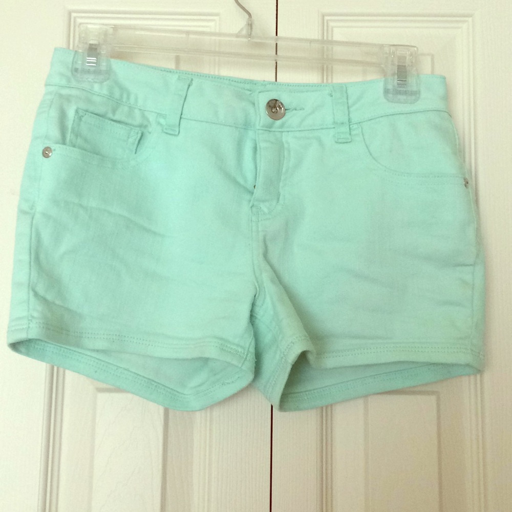 Justice girls size 14 shorts mint green.